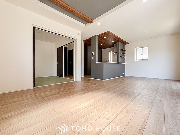 ご家族やお客様との時間など、多くの時を刻む空間。何気なく過ぎる時でさえも上質なひと時に。