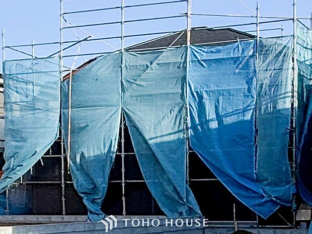 閑静な住宅街の一角、ひと時のくつろぎが生まれ、ゆっくりと愛着が育まれていきます。