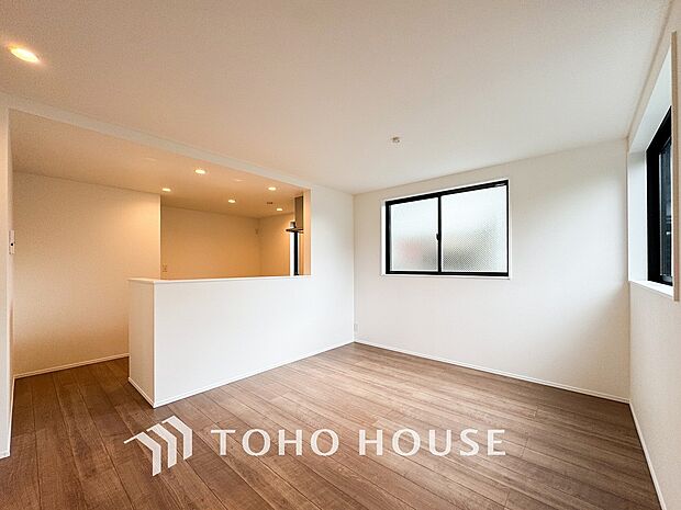 空気感という居心地の良いBGMは、暮らしのステージを彩り、心のやすらぎと満足感を与えてくれます。