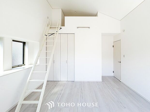 1日の疲れを癒し、心地よく寛げるようゆったりとした広さを確保しています。