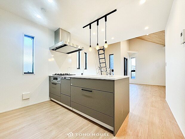 快適な日常を支える機能性と強さがひとつになったキッチンです。