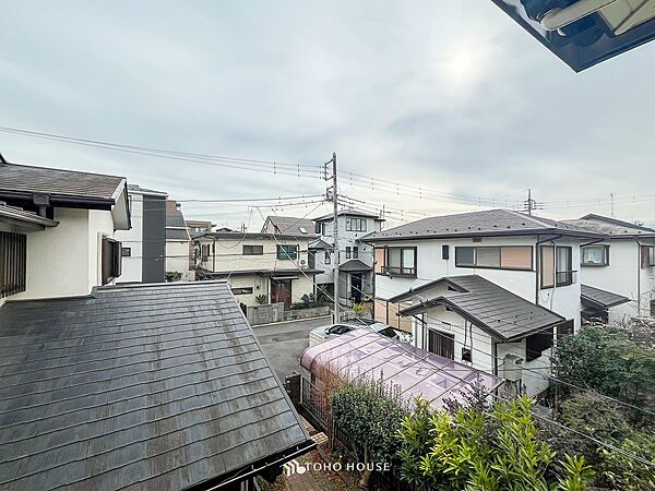 開放的で気持ちの良い眺望と青い空を満喫できます。