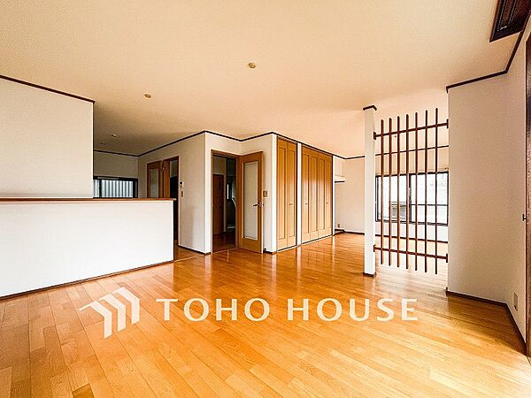 太陽の恵みを受けた明るくあたたかいお住まい。吹きぬける風を感じながら爽やで風通しの良い暮らし。