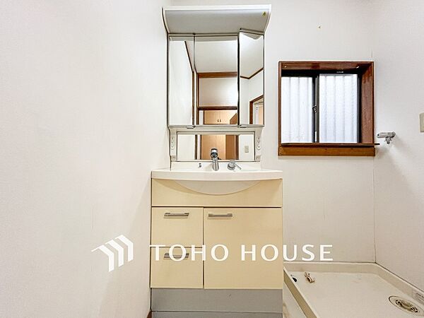 洗面台・洗面所ご家族の1日が始まり、1日の終わりを締めくくる洗面空間。