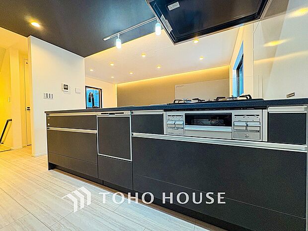 家族の健康を支えるキッチン。毎日使う場所だから気持よく使えて、居心地の良い空間に。