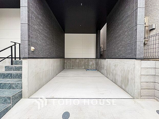 カースペースもゆとりある空間を保っています。