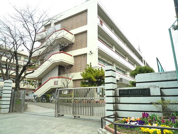 横浜市立すすき野中学校