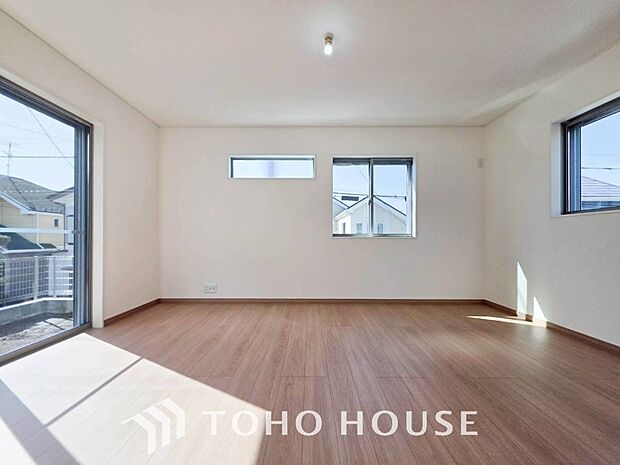 空気感という居心地の良いBGMは、暮らしのステージを彩り、心のやすらぎと満足感を与えてくれます。