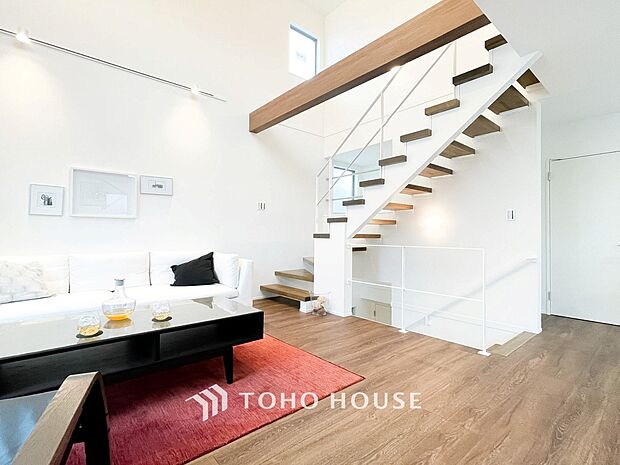 ご家族やお客様との時間など、多くの時を刻む空間。何気なく過ぎる時でさえも上質なひと時に。