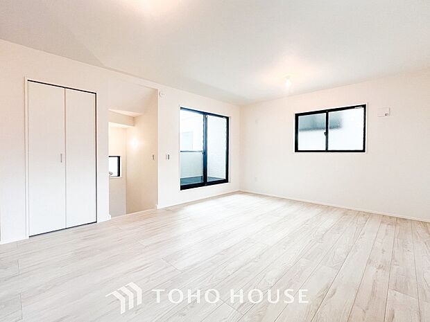 ご家族やお客様との時間など、多くの時を刻む空間。何気なく過ぎる時でさえも上質なひと時に。