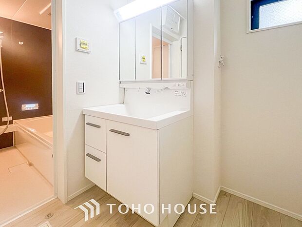 洗面台・洗面所ご家族の1日が始まり、1日の終わりを締めくくる洗面空間。