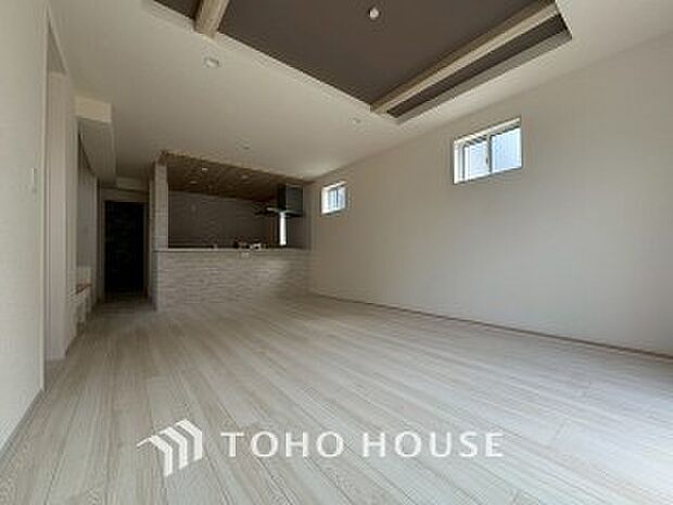 ご家族やお客様との時間など、多くの時を刻む空間。何気なく過ぎる時でさえも上質なひと時に。