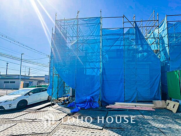 表現された空間は豊かな光と風を纏い、暮らしの時間を豊かにしてくれます。