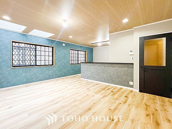 ここにはみんなが集い、食事と楽しい会話が始まるスペース。