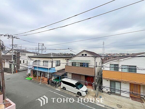 開放的で気持ちの良い眺望と青い空を満喫できます。