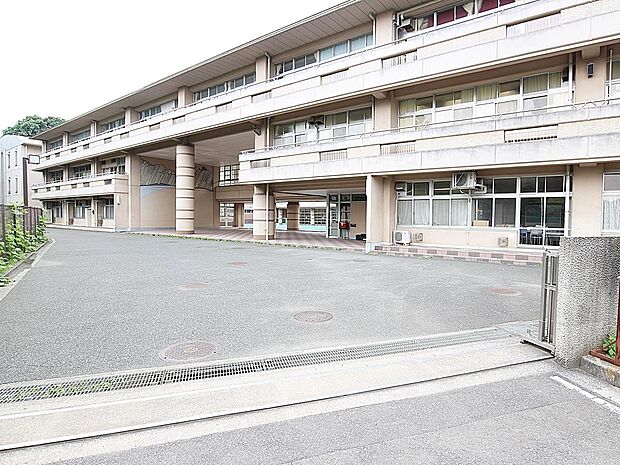 横浜市立中山中学校