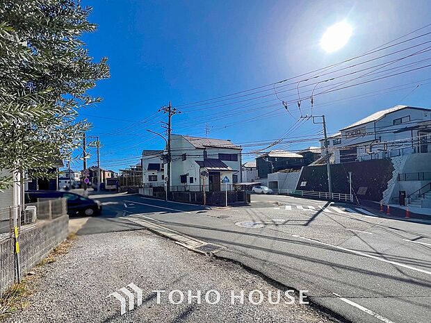 開放的で気持ちの良い眺望と青い空を満喫できます。