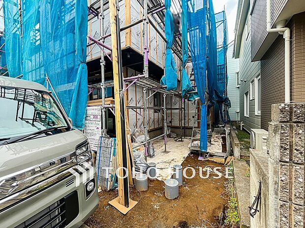 カースペースもゆとりある空間を保っています。