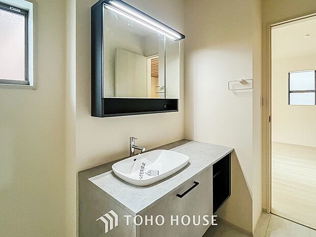 洗面台・洗面所ご家族の1日が始まり、1日の終わりを締めくくる洗面空間。