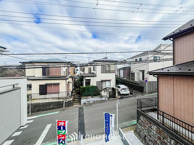開放的で気持ちの良い眺望と青い空を満喫できます。