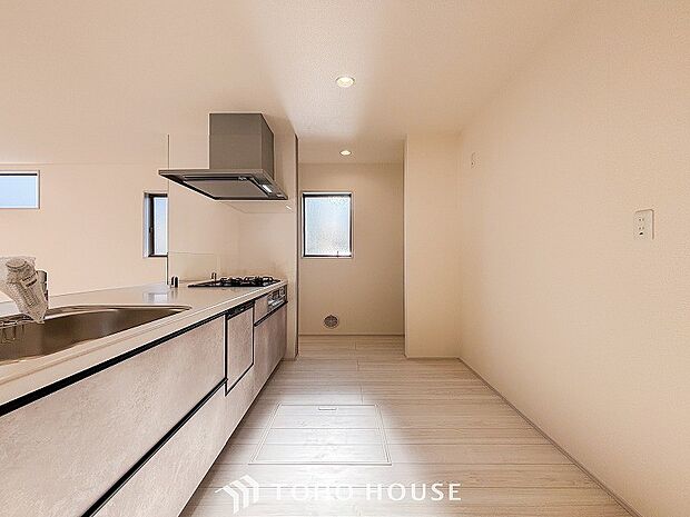 家族の健康を支えるキッチン。毎日使う場所だから気持よく使えて、居心地の良い空間に。