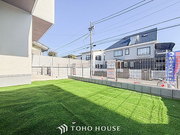 毎日の暮らしの中に癒しを与えてくれるお庭スペース。