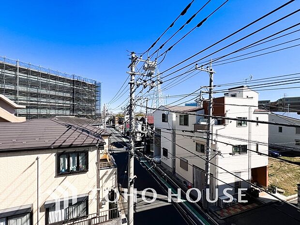 開放的で気持ちの良い眺望と青い空を満喫できます。