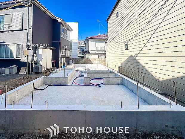 公園やスーパーが近くにあり暮らしやすい環境です。