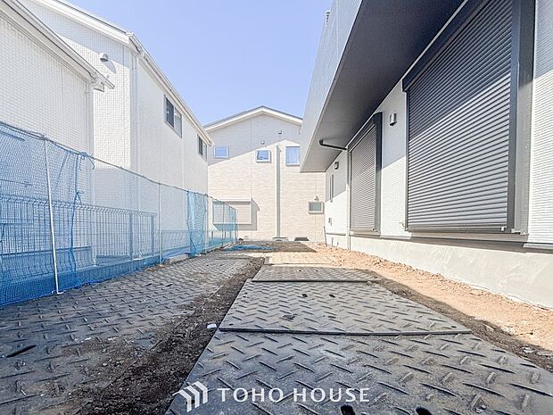 カースペースもゆとりある空間を保っています。