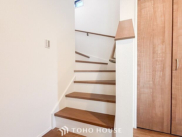 環境の良い場所にセンス良く暮らしたい、こだわりの室内には至福のシーンが繰り広げられます。