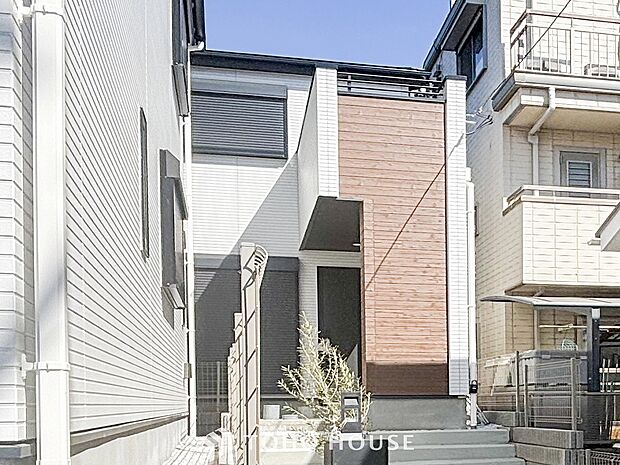 表現された空間は豊かな光と風を纏い、暮らしの時間を豊かにしてくれます。