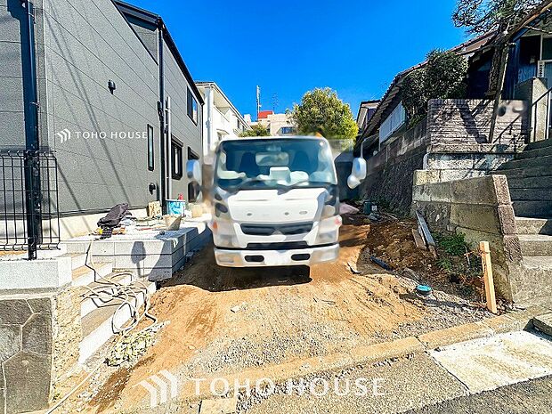 敷地内に駐車スペースがあると、日々の暮らしのをスムーズに運ぶ事が出来ます。