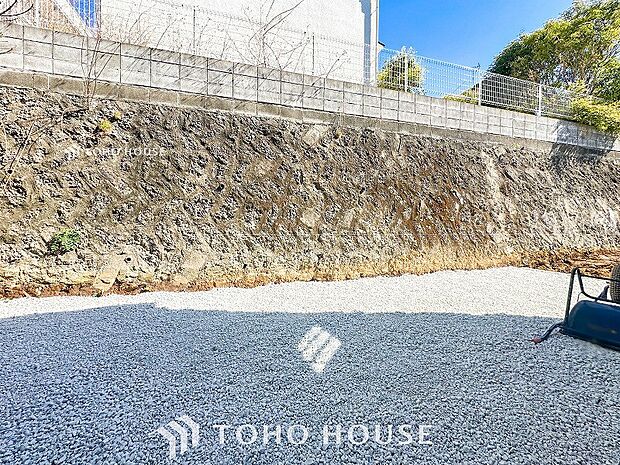 時間のゆとりと空間、爽やかな陽光がもたらす光と風を贅沢なまでに感じる暮らしが始まります。