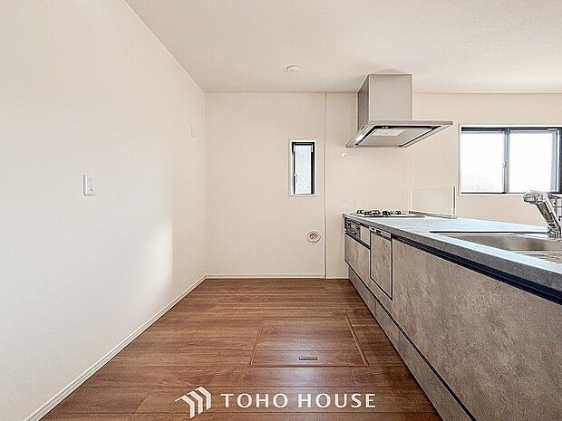 家族の健康を支えるキッチン。毎日使う場所だから気持よく使えて、居心地の良い空間に。