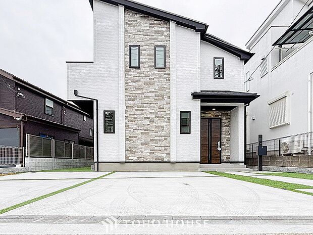 カースペースもゆとりある空間を保っています。