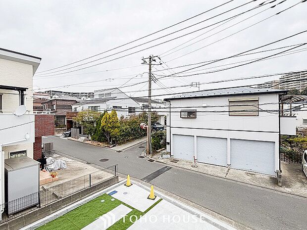 開放的で気持ちの良い眺望と青い空を満喫できます。