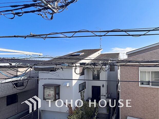 空に手が届きそうなほど視界が開けて開放感があります。