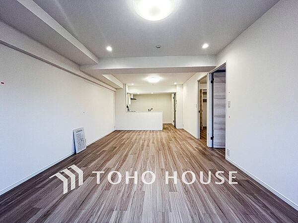 ご家族やお客様との時間など、多くの時を刻む空間。何気なく過ぎる時でさえも上質なひと時に。