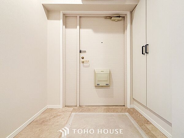 玄関を拡大表示