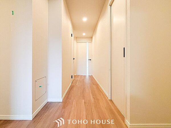 環境の良い場所にセンス良く暮らしたい、こだわりの室内には至福のシーンが繰り広げられます。