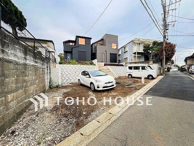 落ち着きのある閑静な住宅街。きっとここからご家族のかけがえのない想い出が作られることでしょう。