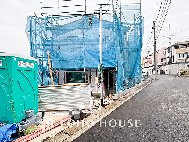 開放的で気持ちの良い眺望と青い空を満喫できます。