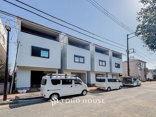 表現された空間は豊かな光と風を纏い、暮らしの時間を豊かにしてくれます。