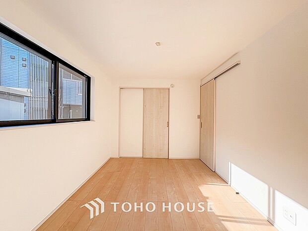 環境の良い場所にセンス良く暮らしたい、こだわりの室内には至福のシーンが繰り広げられます。