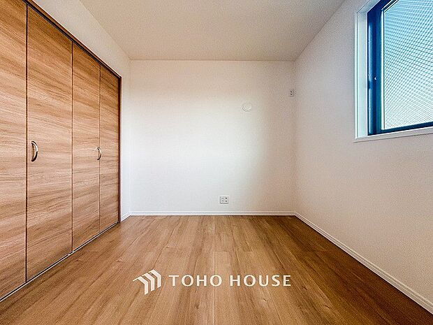 通風・採光にも優れ、心地よい光と風があふれています。