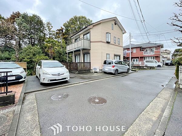 忙しく過ぎゆく日常を置き去るほど、ゆったりした時間が流れる住環境。