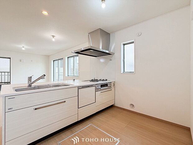 家族の健康を支えるキッチン。毎日使う場所だから気持よく使えて、居心地の良い空間に。