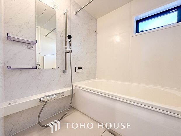 一日の疲れが癒される優雅なバスタイムを堪能できるゆとりあるバスルームです。