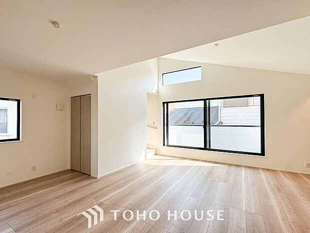 空気感という居心地の良いBGMは、暮らしのステージを彩り、心のやすらぎと満足感を与えてくれます。