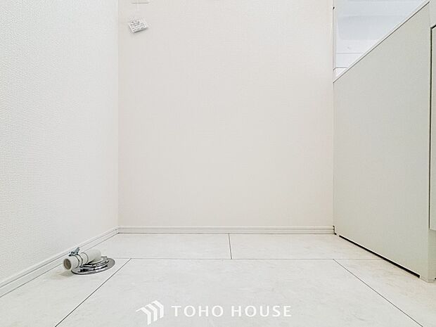 清潔感のあるカラーで統一されたランドリースペース。気持ちの良い空間で家事もはかどります。